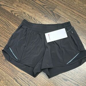 Lululemon hotty hot shorts